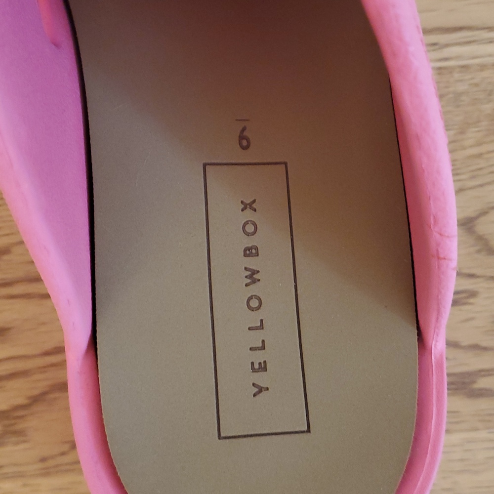 Yellow Box Zippy Pink Clogs, Size 9 - Picture 8 of 8